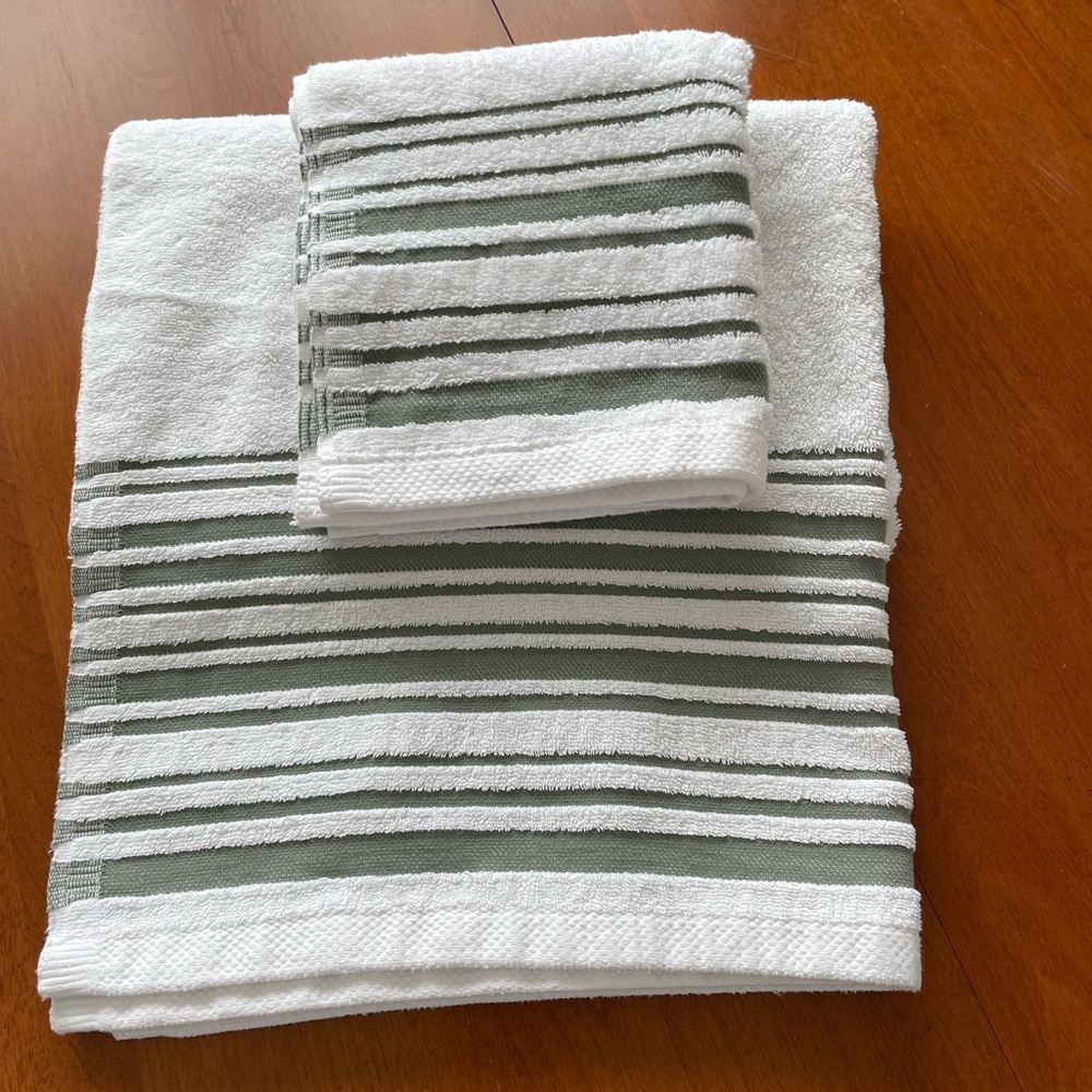Standard Textile Bath & Hand Towel Set 100% Cotton White Sage Green Stripe